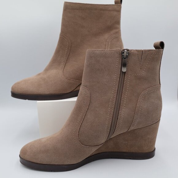 Easy Spirit Evolve Wedge Ankle Booties Womens Size 8.5M Taupe Waterproof Leather - Picture 3 of 11